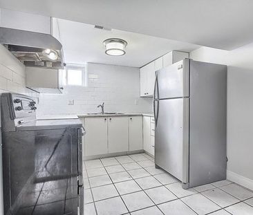 For Lease - 1 Napier Street, Barrie, Ontario - Photo 1