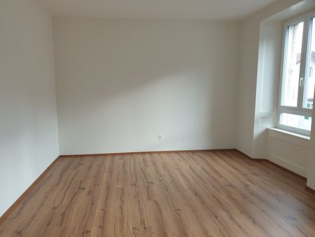 Bel appartement de 3 pièces au 2ème étage - Photo 2