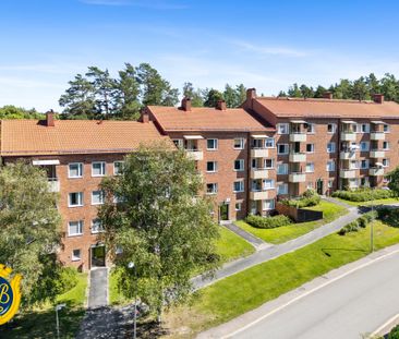 Tallbacksvägen, Falun - Photo 1