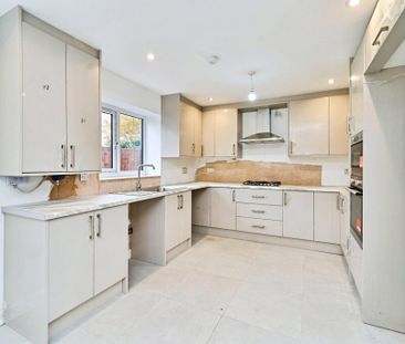 3 bedroom bungalow to rent - Photo 2