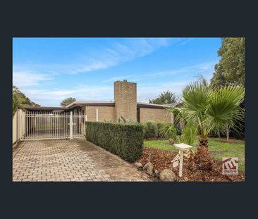 12 Santos Ct, Keilor Downs, Vic 3038 - Photo 4