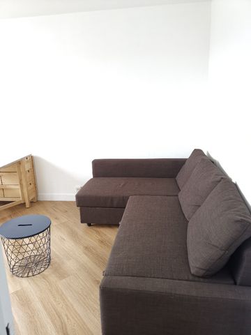 Location Appartement 1 pièce 28m² - Photo 5