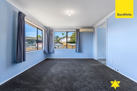 144 Solar Road, Glen Eden - Photo 3