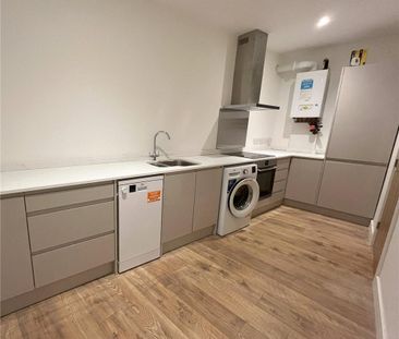 2 bedroom apartment to rent - Photo 3