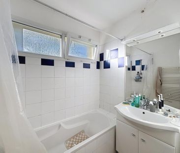 Location Appartement 3 pièces 63m² BRUGES 33520 - Photo 3