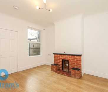 2 bed Mid Terraced House for Rent - Photo 1