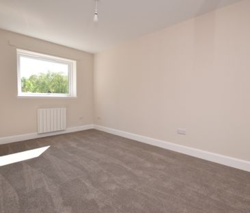 Affric Avenue - Photo 2