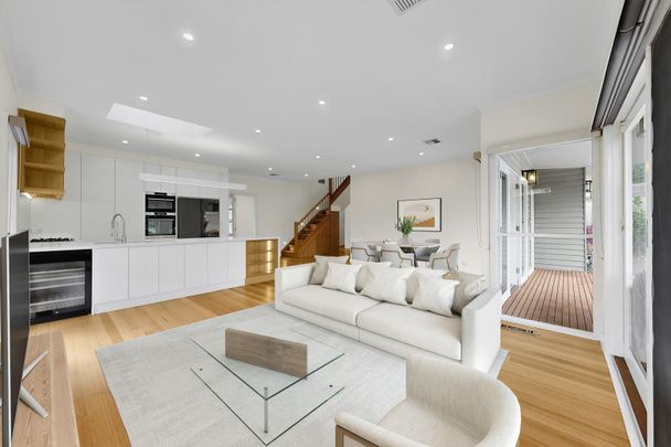 10 Anthony Crescent, Box Hill North VIC 3129 - House For Rent | Domain - Photo 1