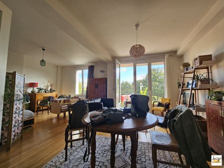 Location Appartement 3 pièces 91m² LE HAVRE 76600 - Photo 2