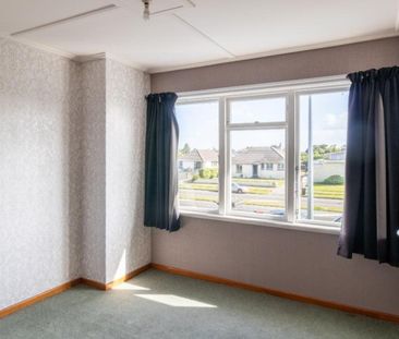 Spacious 3 bedroom unit in Glengarry - Photo 2