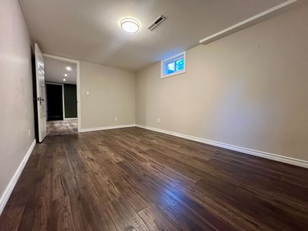 For Lease - 7253 Thornhill Crescent Unit# Lower, Niagara Falls, Ontario - Photo 3