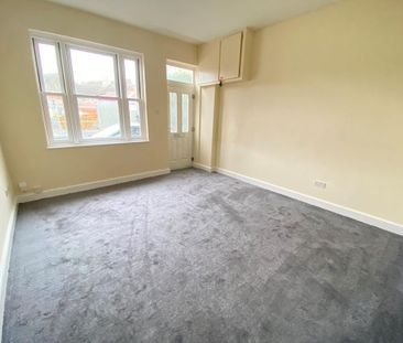 1 bedroom ground floor flat to rent - Photo 1