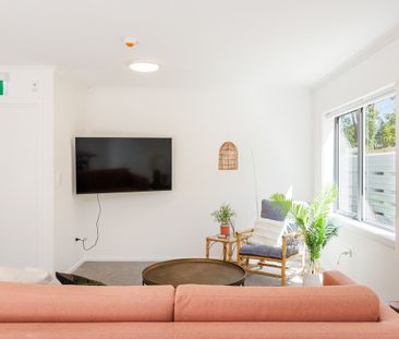 Boarding House - Private room + Ensuite! - Photo 3