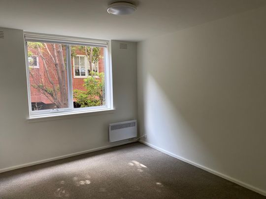 1/27 Powlett Street, East Melbourne VIC 3002 - Apartment For Rent | Domain - Photo 1