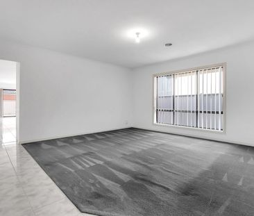 56 Mission Hills Way, Craigieburn, Vic 3064 - Photo 6