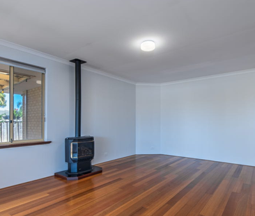 Spacious Family Home in a Quiet Cul-de-Sac - Gwelup Gem! - Photo 4