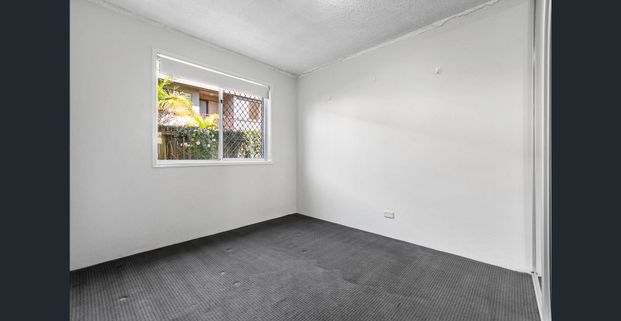 Ground floor 2 bedroom unit in great location (Increasing to $550/week 26/03/2026) - Photo 1