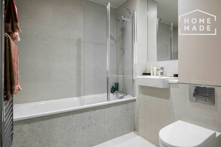 3 bedroom flat to rent - Photo 3