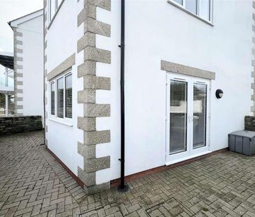 Pentire Crescent, Newquay, TR7 - Photo 5