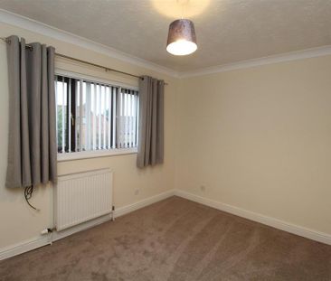 3 bedroom detached house to rent - Photo 6