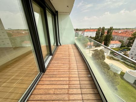 Pretty and bright studio and balcony apartment in a luxurious building for rent! - Photo 3