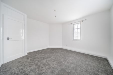 Lyttelton Road, East Finchley, London, N2 - Photo 3