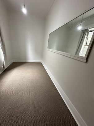 6 Howe Street, North Dunedin - Photo 1