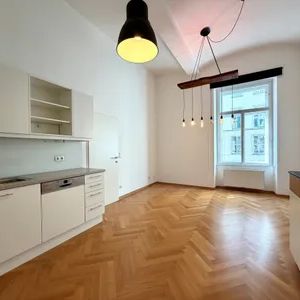 ++ Charmante ALTBAUWOHNUNG ++ SALZGRIES 1010 Wien - Photo 3