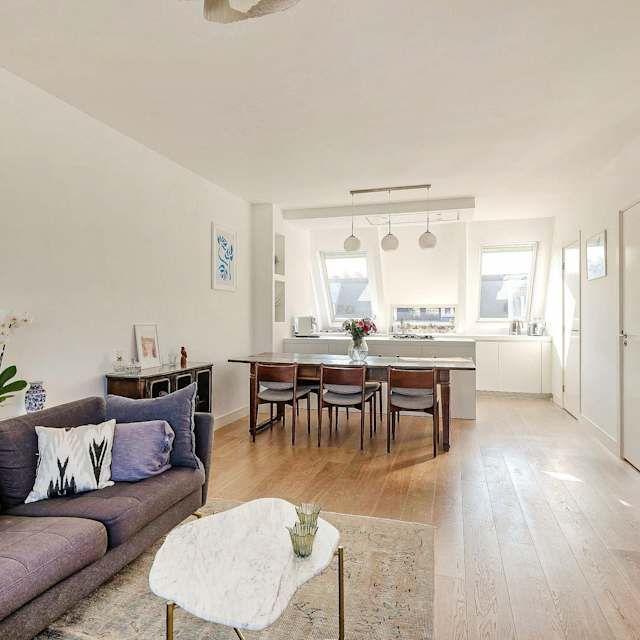 Valeriusstraat | One Bedroom | Roof Terrace - Photo 1