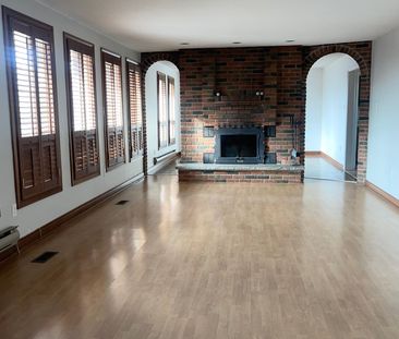 For Lease - 10623 Clarkway Drive, Brampton, Ontario - Photo 3