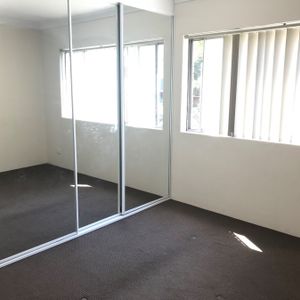 Location! Location! - Photo 2