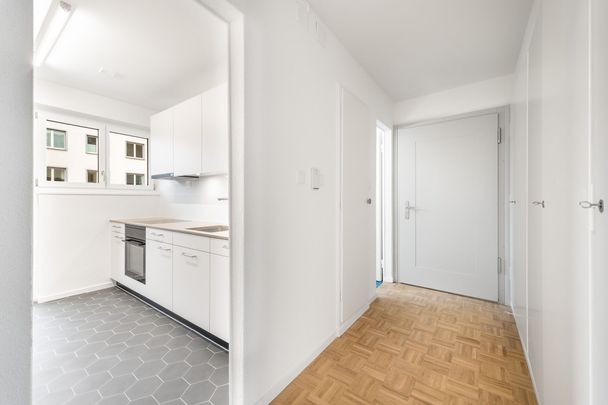 In the heart of Zurich-Wiedikon – Life at the pulse of the city - Foto 1