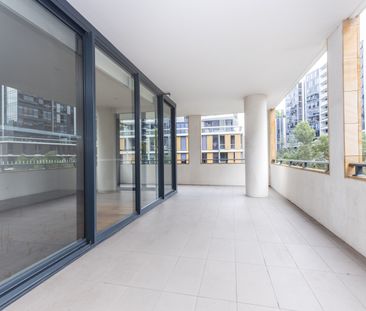 C213/1 Muller Lane, Mascot NSW 2020 - Apartment For Rent | Domain - Photo 3
