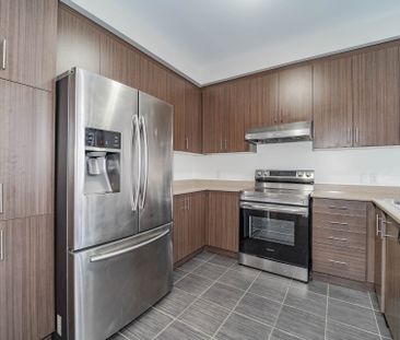 For Lease - 7 Gordon Landon Drive, Markham, Ontario - Photo 6