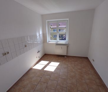 Sanierte 3-Raum-Wohnung mit 70 m² in der Lauestraße 2, Magdeburg! - Photo 1