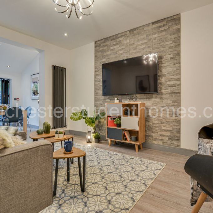 Ashlyn Grove, Manchester, M14 6YG - Photo 1