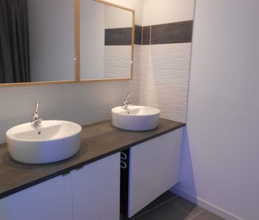 SOUVIGNARGUES - Maison de Village T3 de 81,42m² avec cours extérieur - Photo 4