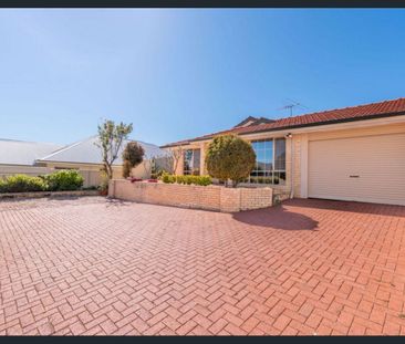 Well Presented House in Great Location - Photo 5