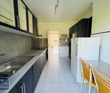 Location Appartement 3 pièces 80m² CANNES 06400 - Photo 3