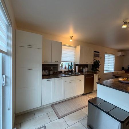 Maison semi détaché, 53 pieds x 18 pieds avec sous-sol 3 chambre à coucher - Photo 3
