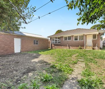 3 Bedroom Home - Ready For You! - Photo 3