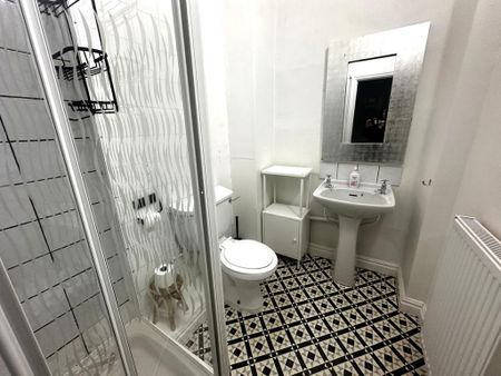 1 bedroom detached house to rent - Photo 5