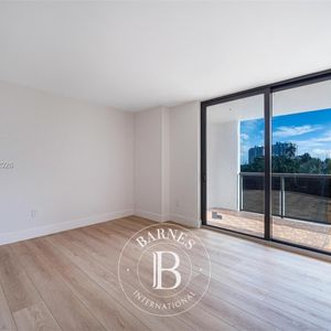 Miami, Appartement 3 Chambres - 222 m² en location - Photo 3