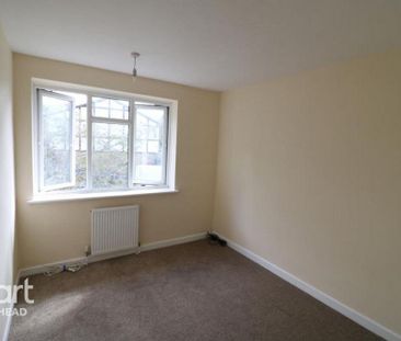 2 bedroom maisonette to rent - Photo 2
