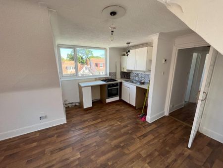 1 bedroom flat to rent - Photo 2