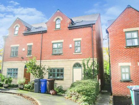 4 bedroom end of terrace house to rent - Photo 4