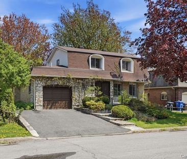 À louer / Maison à étages - Photo 1