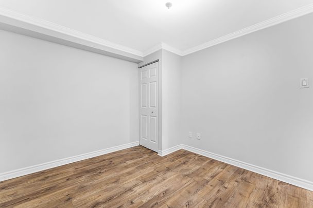 235 Charlotte St - Photo 1