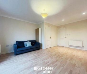 2 bedroom property to rent - Photo 4