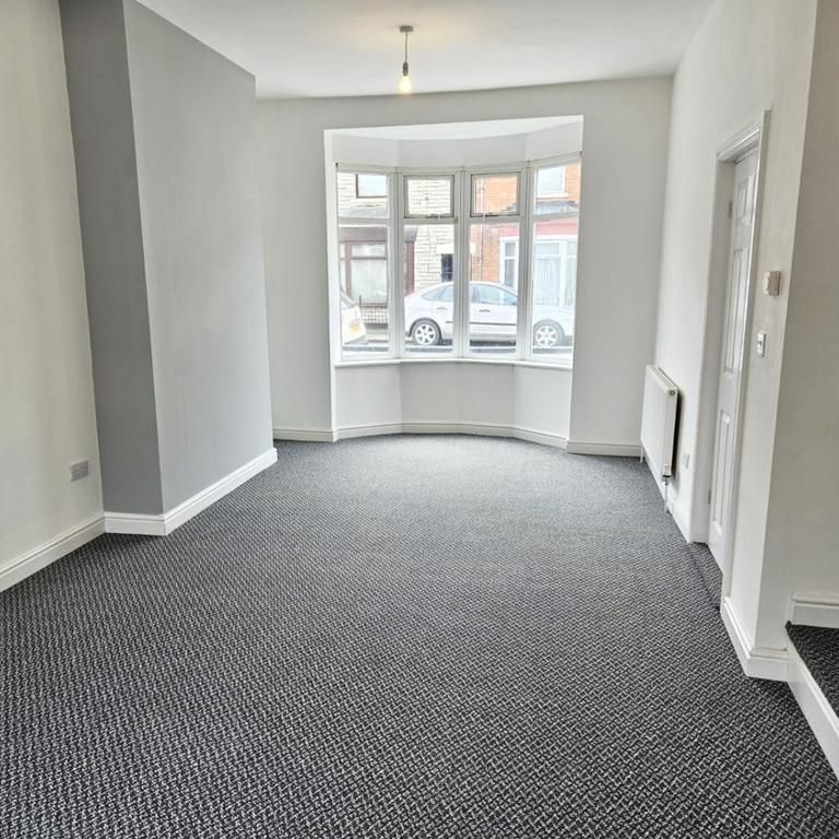 3 bedroom terraced house to rent - Photo 1